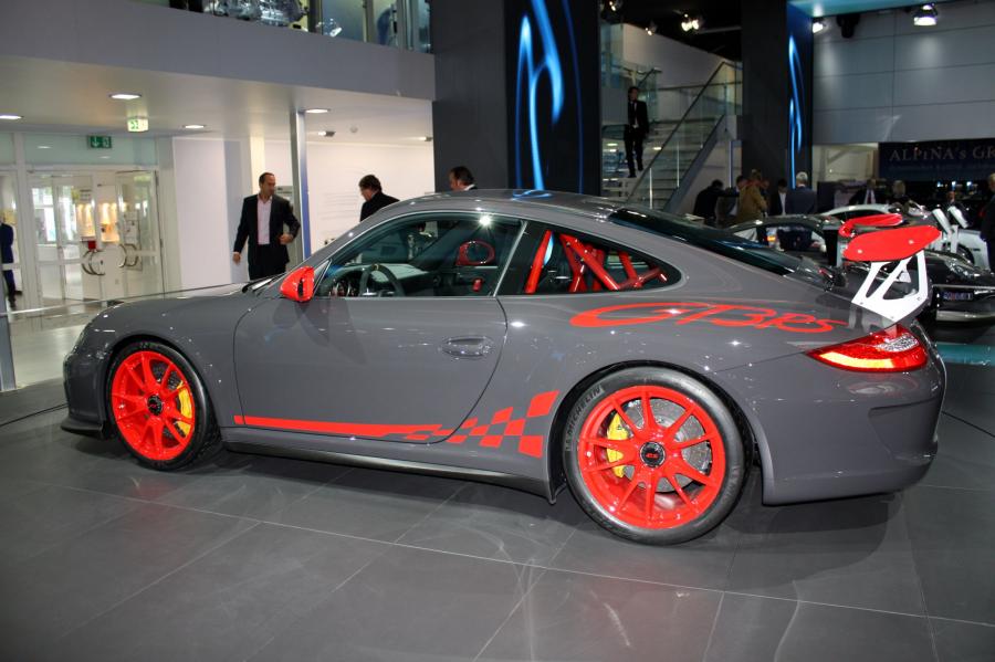  Porsche 911 GT3 RS 2010 года  (фото 2 из 33)